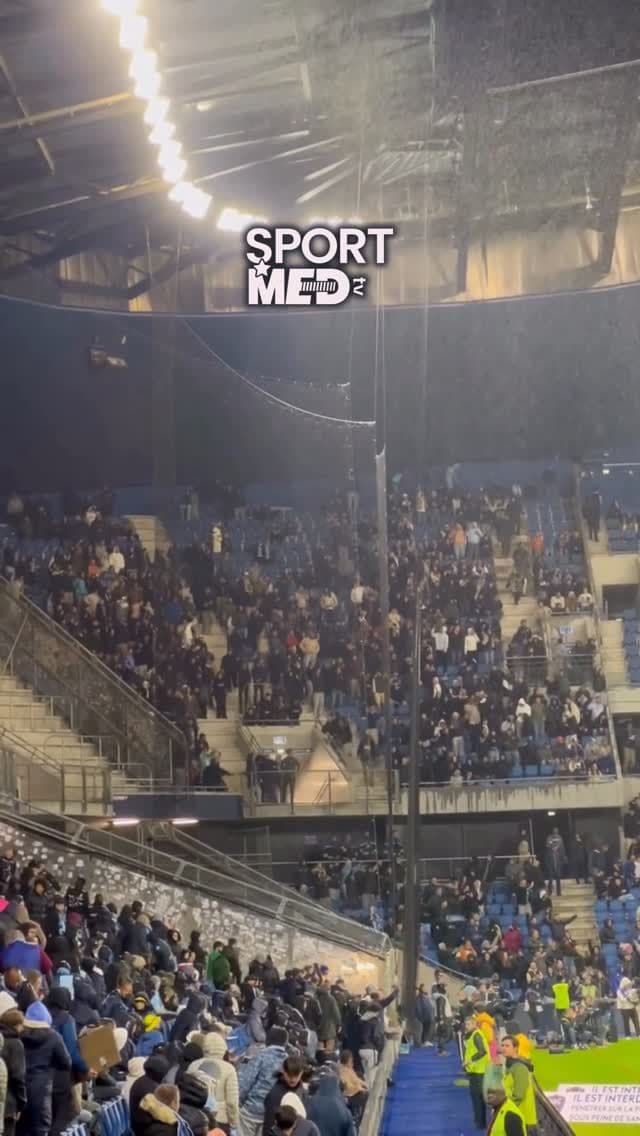 MARSEILLAIS ! MARSEILLAIS ! MARSEILLAIS ALLEZ ALLEZ ALLEZ !!! 🥰🥰🤍💙
Le...